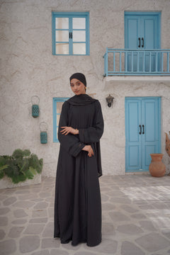 Zahra Classic Black Abaya thumbnail