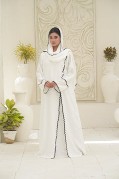 Harmain Scallop Luxe Abaya thumbnail