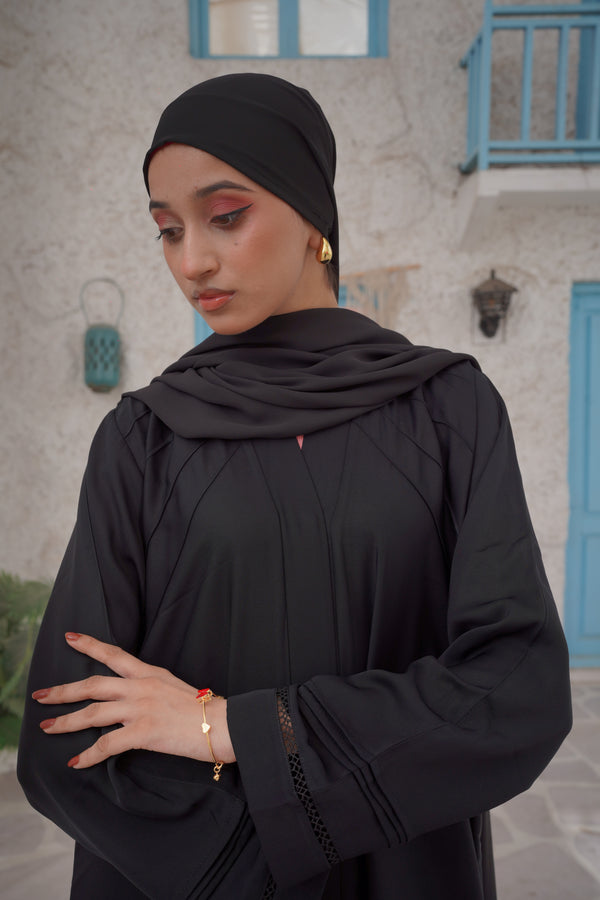 Zahra Classic Black Abaya